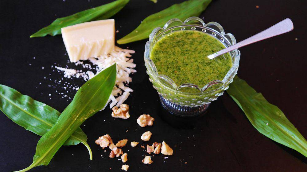 ilustrasi saus pesto (pixabay.com/RitaE)