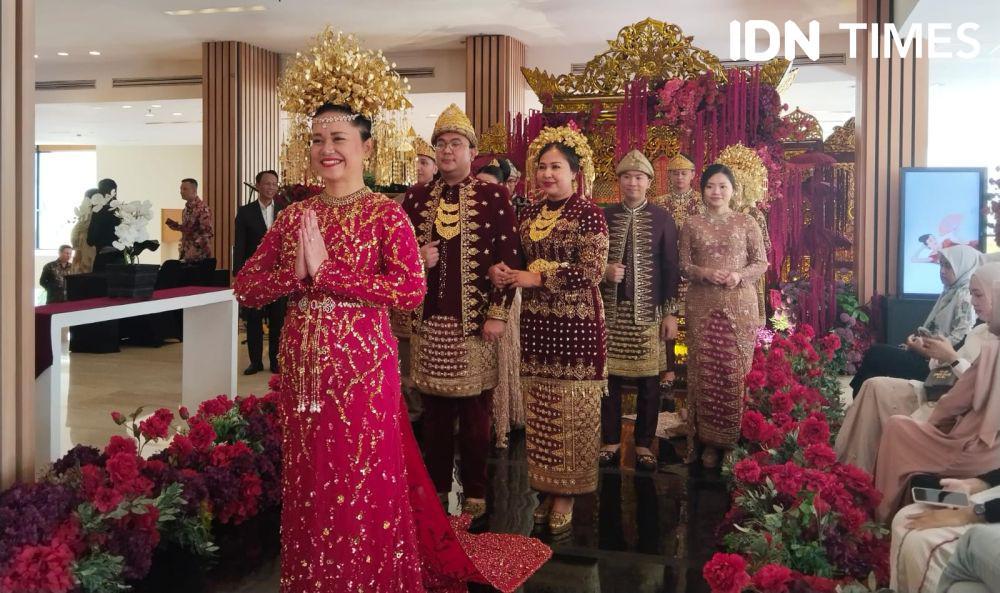Baju Pengantin Khas Palembang Mendunia, Padu Padan Modernisasi Budaya