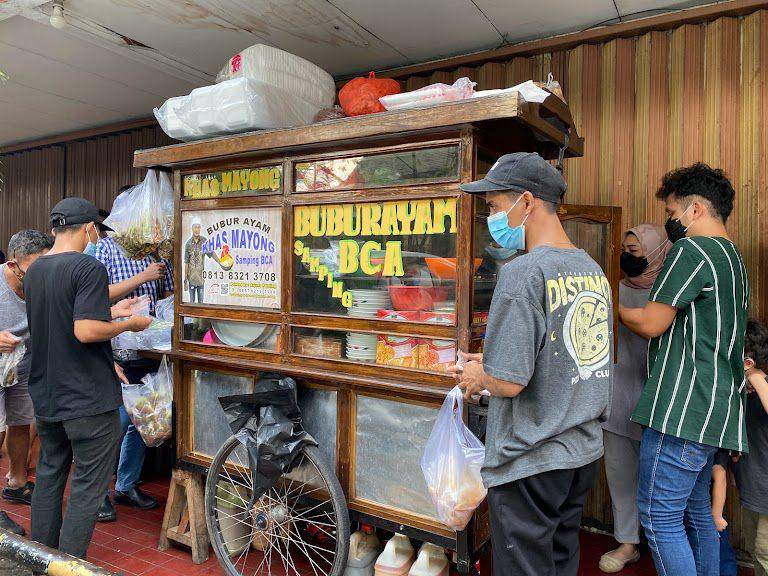 Bubur Ayam Khas Mayong, Jakarta (google.com/maps/vHiemPlates)