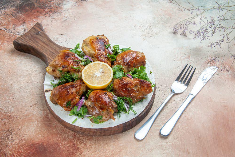 Resep Ayam Panggang Lemon Kurma, Asam Manisnya Bikin Nagih!
