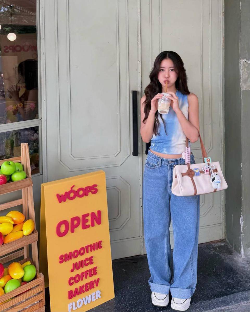 Ciize Rutricha (instagram.com/ciizezphr)