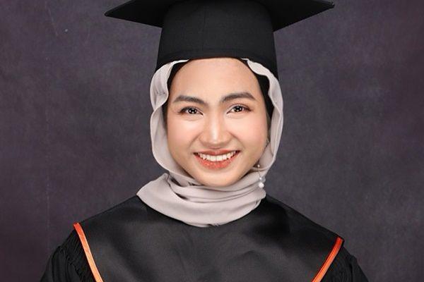 7 Potret Xaviera Clash of Champions Wisuda, Raih Double Major