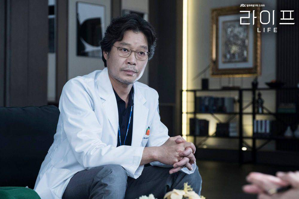 Yoo Jae Myung dalam drama Life (dok. JTBC/Life)
