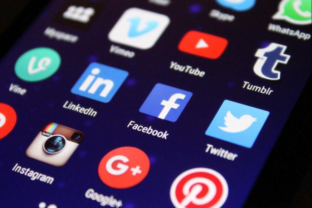 7 Kebiasaan Media Sosial yang Bisa Bikin Kamu Dibenci Netizen