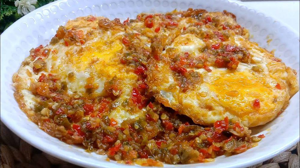 Resep Telur Ceplok Chili Padi, Ide Lauk Nasi yang Praktis