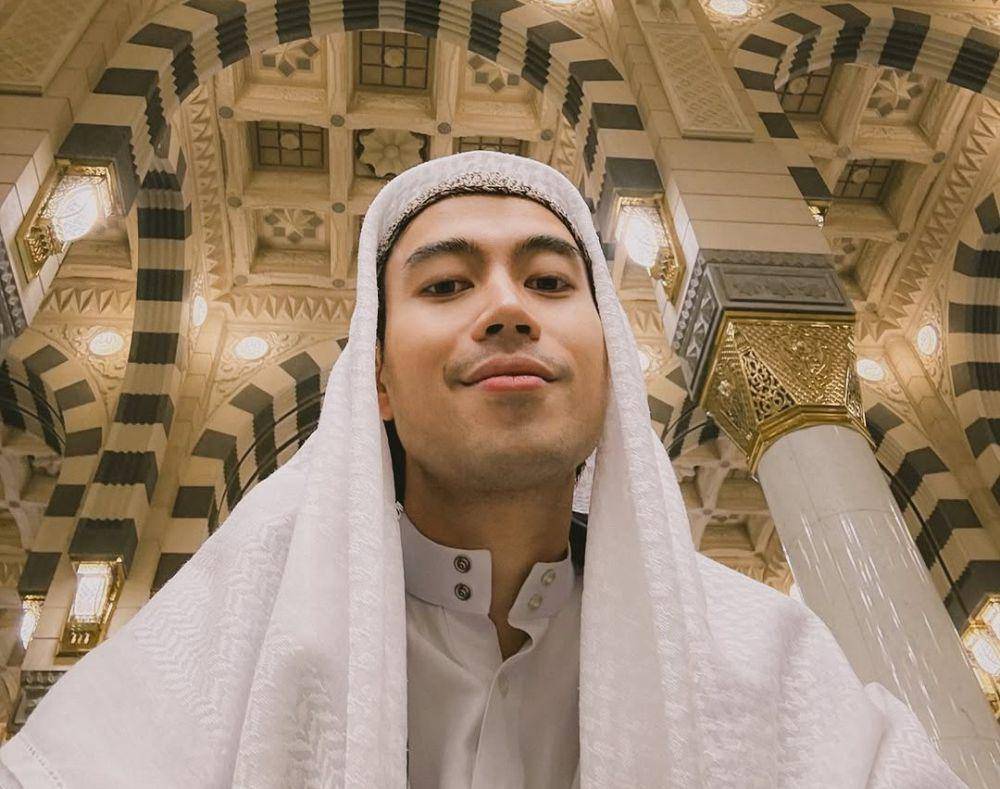 Vidi Aldiano (instagram.com/vidialdiano)