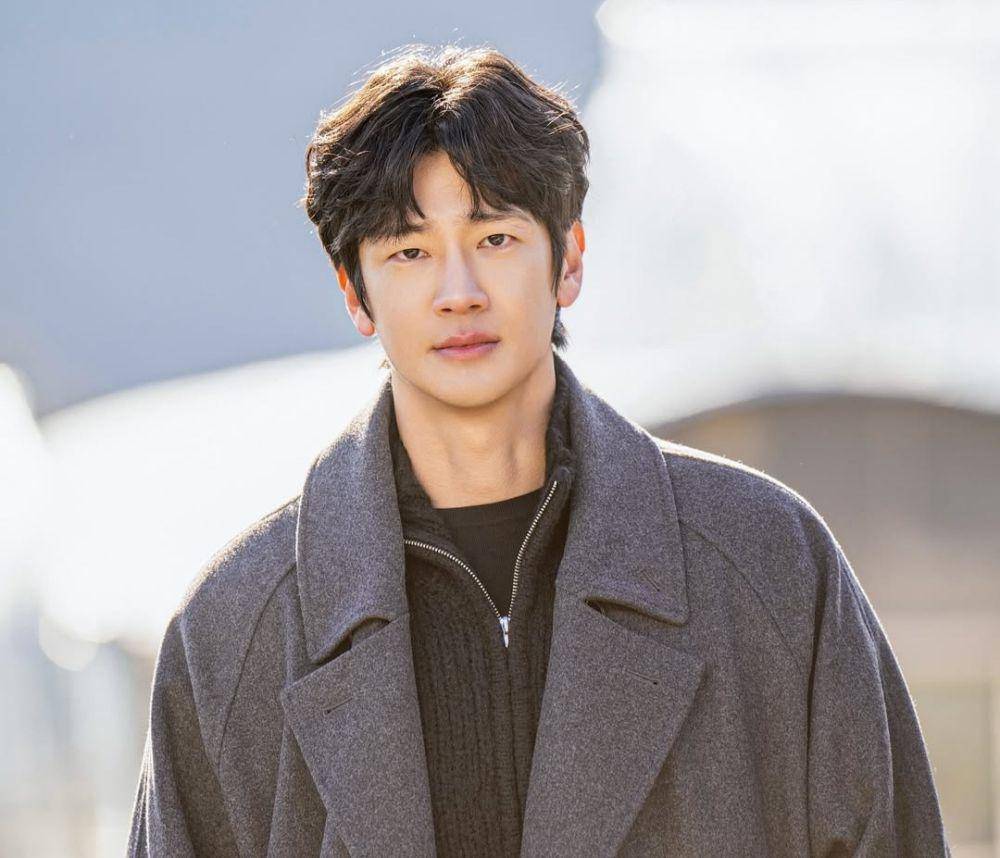 Koo Ja Sung di Motel California (instagram.com/hbent_official)