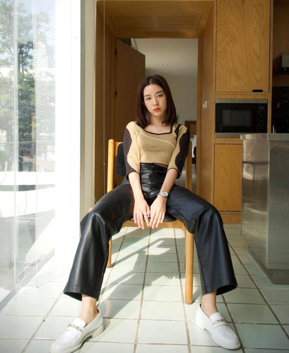 OOTD Mo Monchanok (instagram.com/momonchanok)