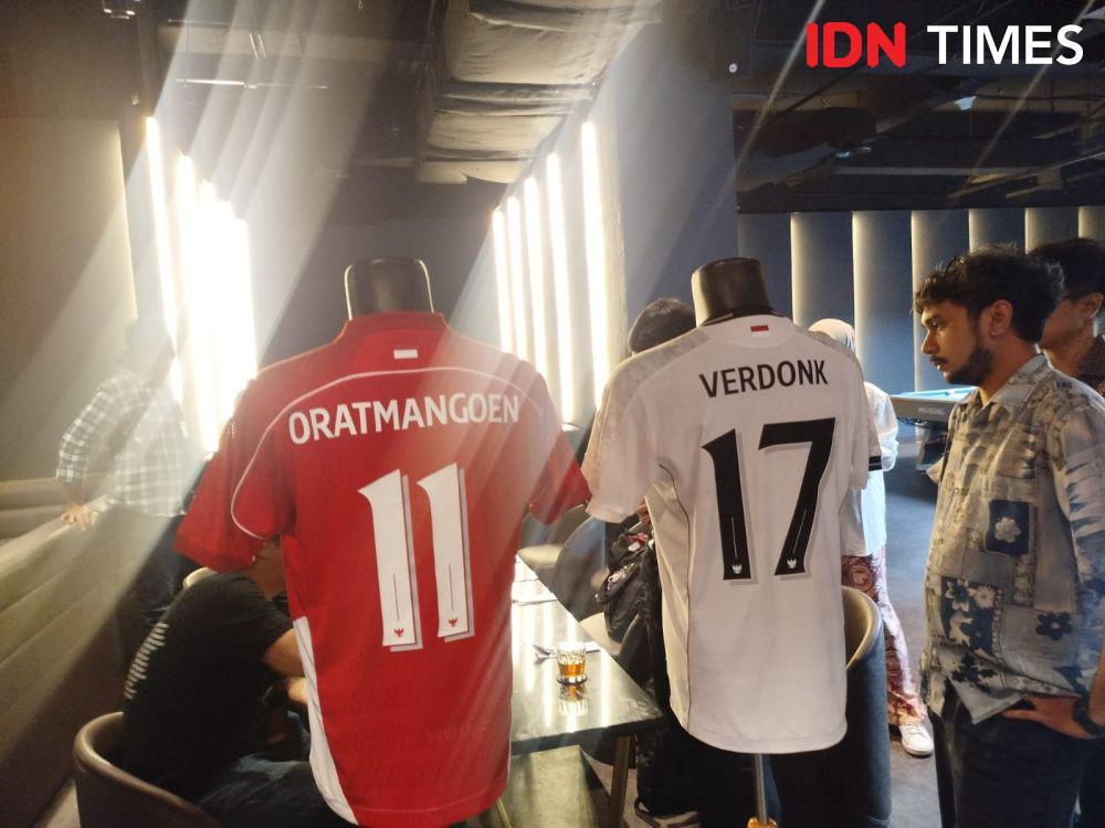 Jersey baru Timnas Indonesia dari Erspo. (IDN Times/Sandy Firdaus)