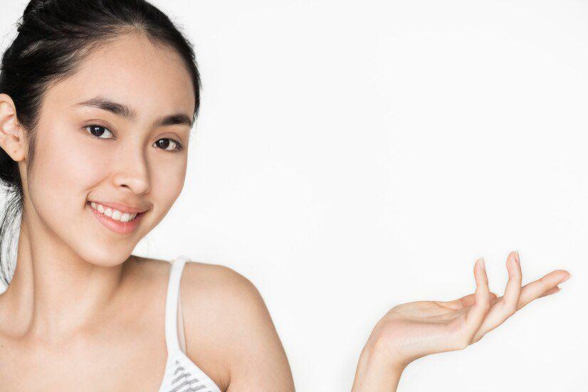 6 Tips Skinimalism yang Bisa Bikin Kulitmu Glowing Tanpa Banyak Produk
