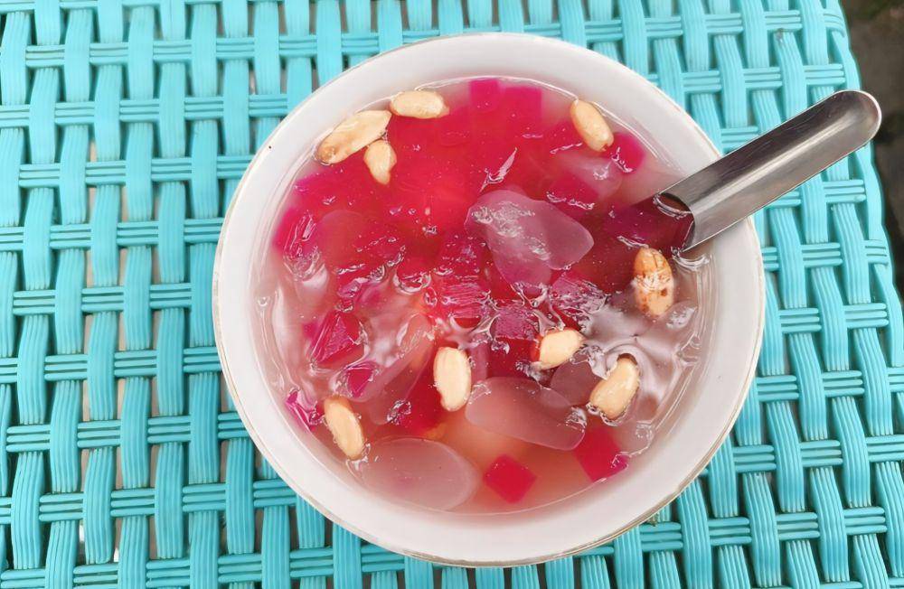 ilustrasi wedang ronde (commons.wikimedia.org/Indonesiagood)