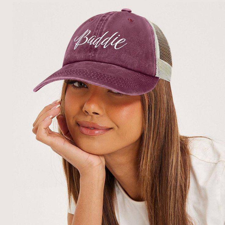 Ilustrasi trucker atau net cap. (pinterest.com/Etsy)