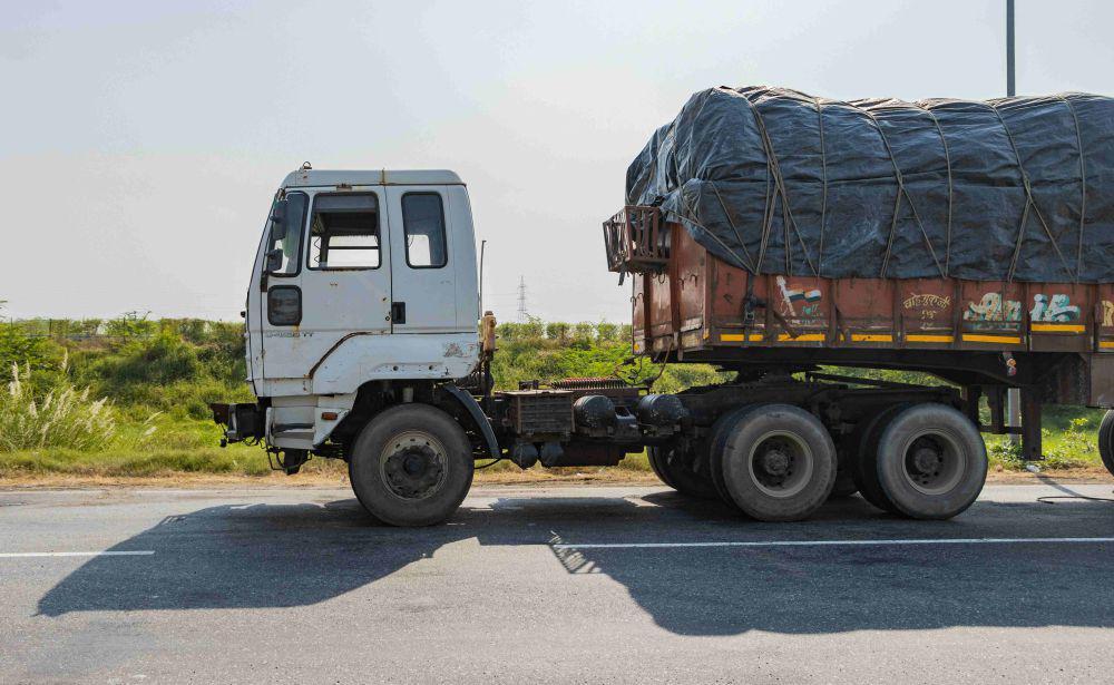 5 Manfaat Edukasi Blind Spot Bagi Pengendara Mobil