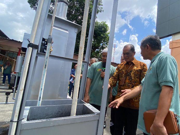 Insinerator Inovasi BLPT DIY Diklaim Mampu Bakar Sampah 218 Kg per Jam