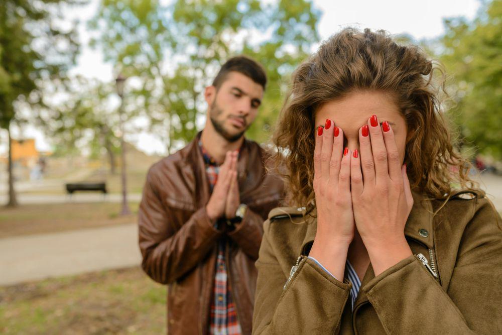 7 Tips Mengubah Pola Pikir agar Keluar dari Breakup Loop, Terapkan!