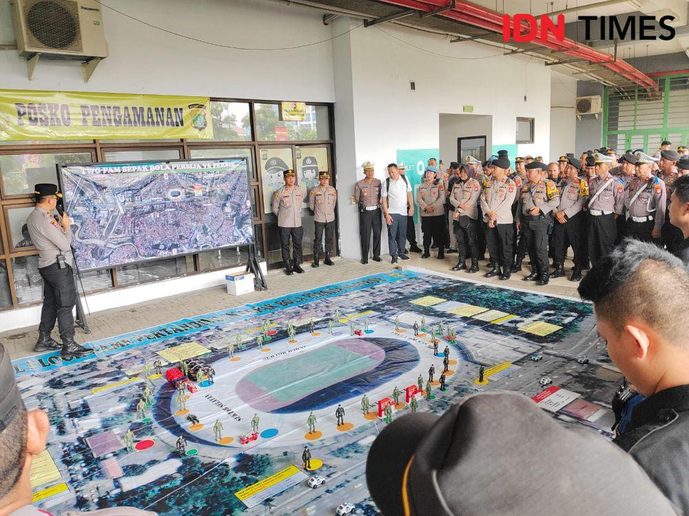 Polisi Cegah Bobotoh Hadir di Laga Persija vs Persib di Bekasi