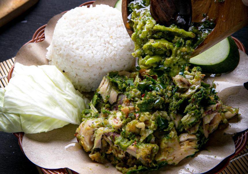 Resep Ayam Cabe Ijo tanpa Digoreng, Pedasnya Nampol!