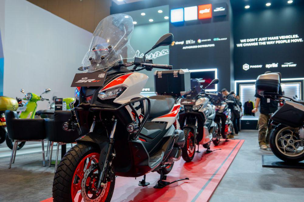 Ada Warna Baru untuk Aprilia SR-GT 200, Cek Langsung di IIMS 2025!