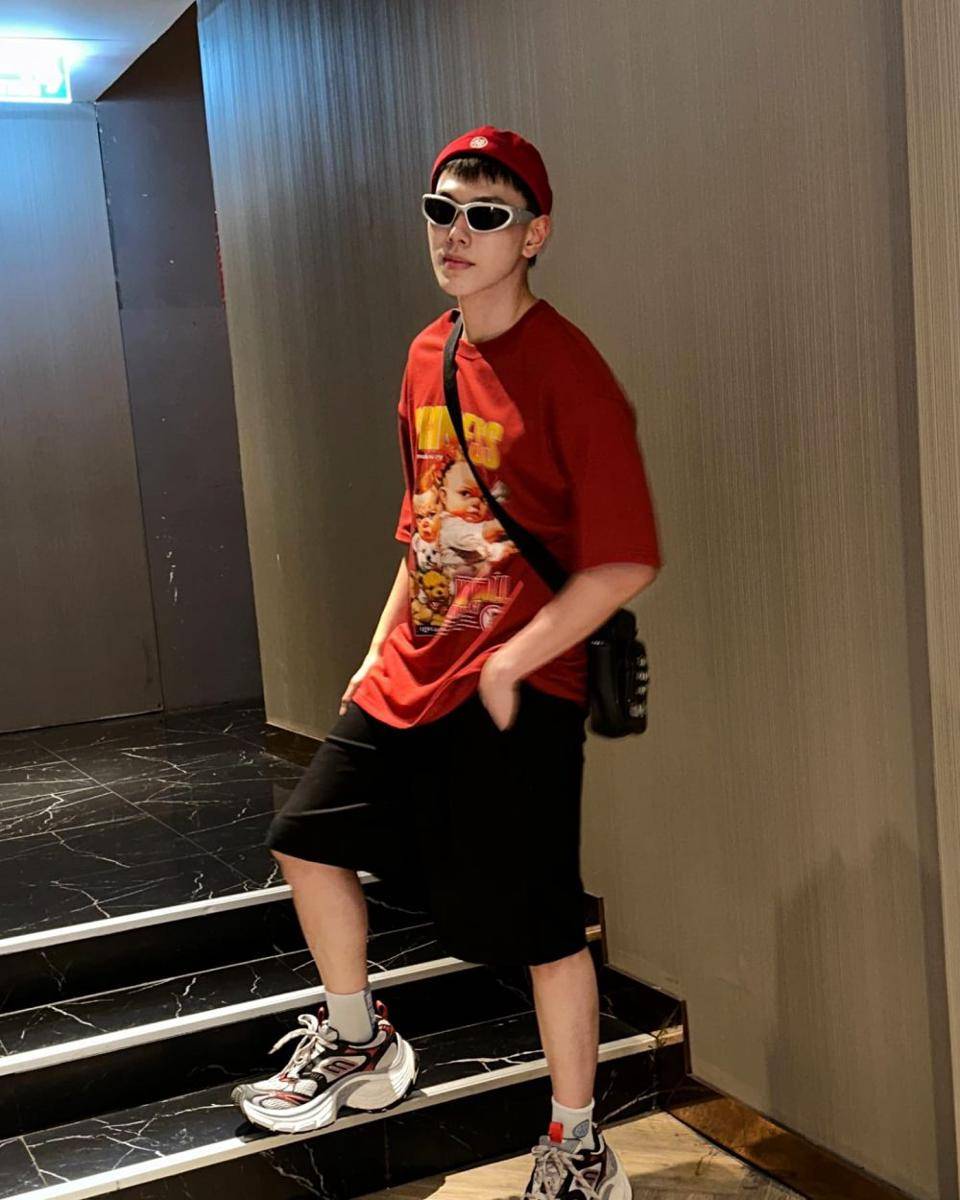 outfit short pants ala Daou Pittaya (instagram.com/oueiija)