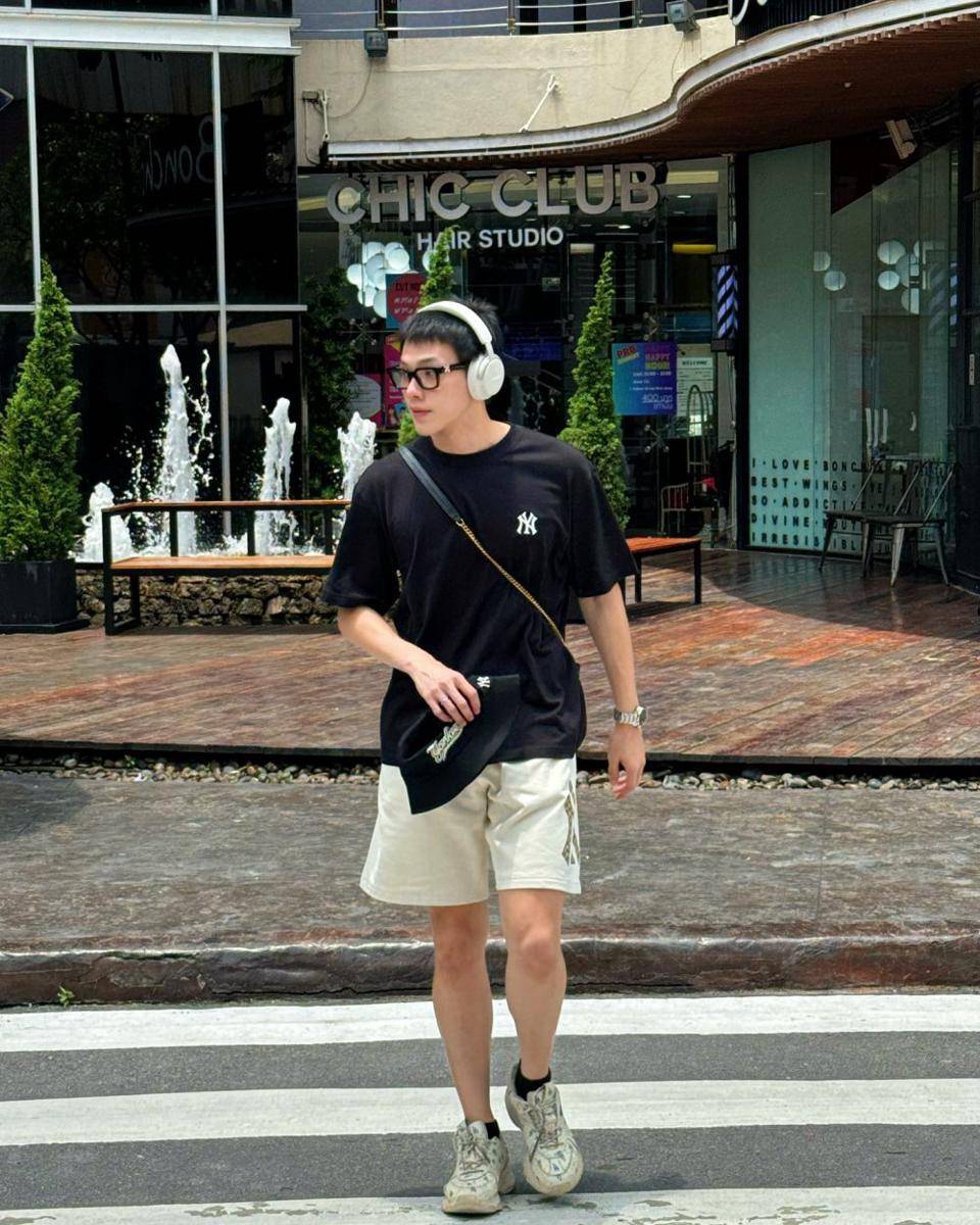 outfit short pants ala Daou Pittaya (instagram.com/oueiija)
