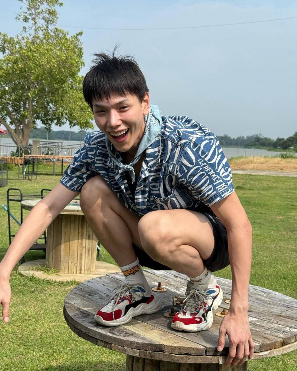 outfit short pants ala Daou Pittaya (instagram.com/oueiija)