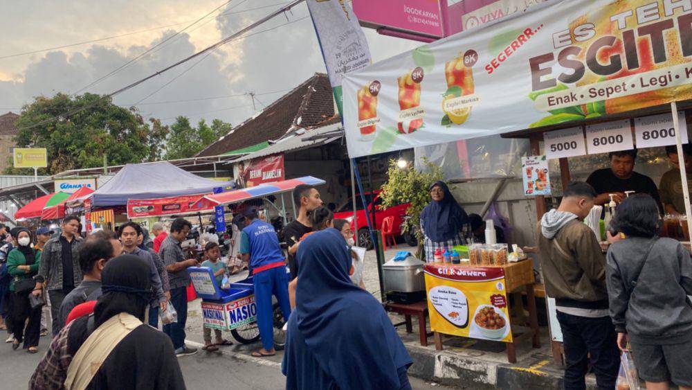 Suasana Pasar Ramadan di Kampung RamadanJogokariyan (dok. Pribadi/Eka Ami)