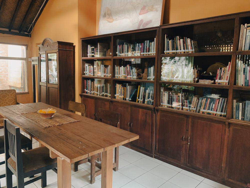 ruang baca di Rumah DAS (pojokrumahdas.com)