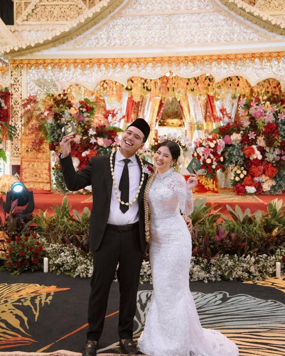 potret Frans Faisal dan istri (instagram.com/fransfaisal_)