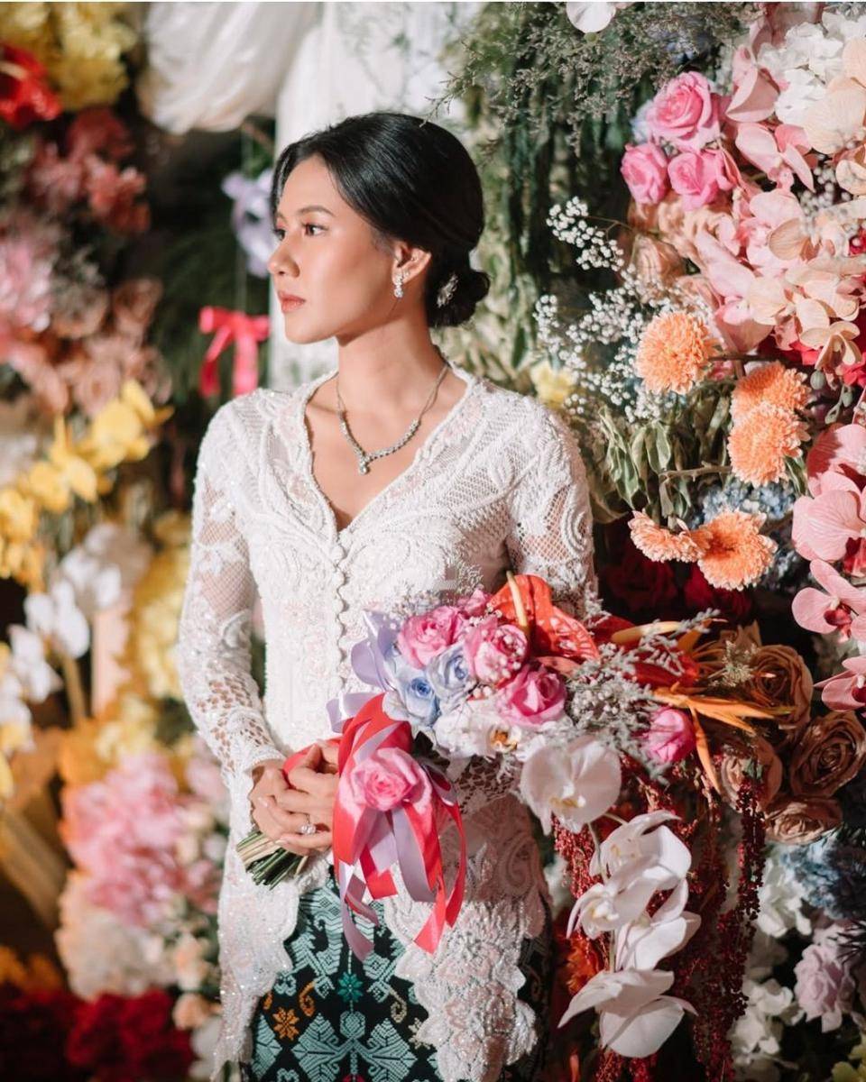 Pertunangan Shenina Cinnamon (instagram.com/sheninacinnamon)