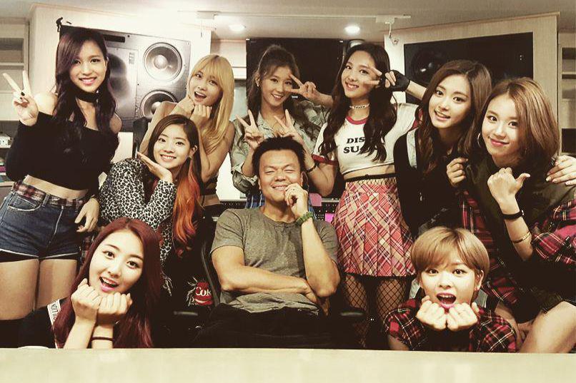 5 Bukti Pendiri JYP Entertainment Dukung Artisnya Pacaran, Tak Terduga