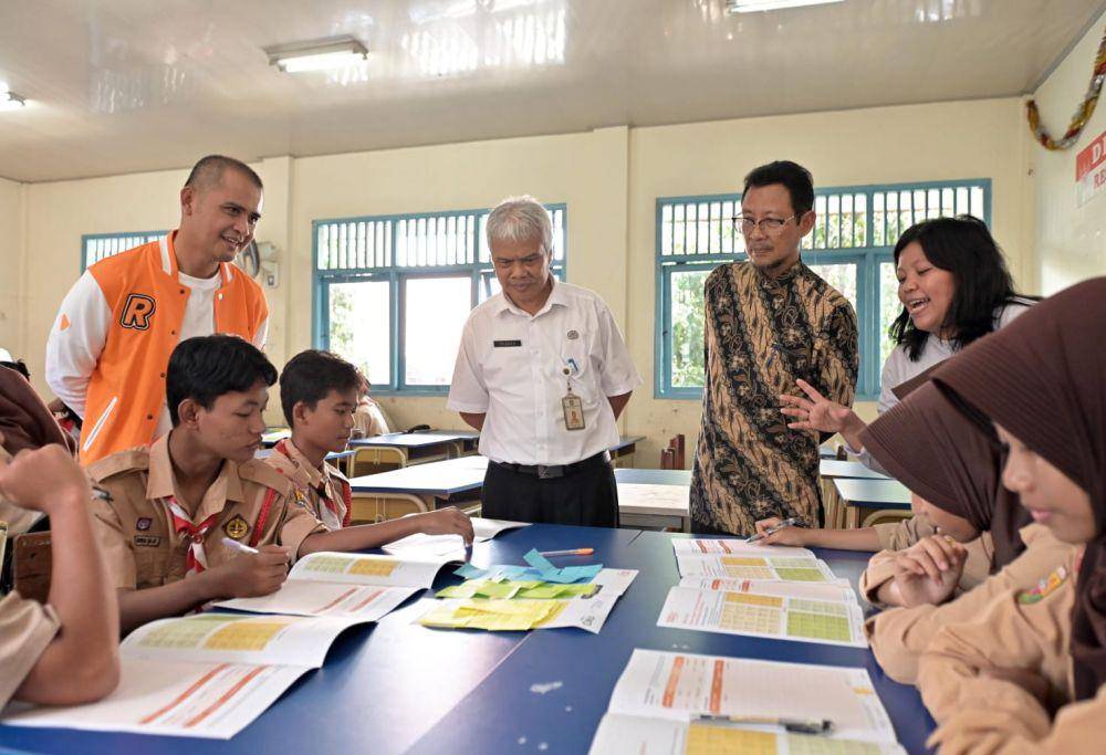 JA SparktheDream 2025, FWD Insurance-PJI Lanjutkan Literasi Keuangan untuk Pelajar