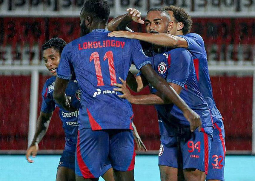 Para pemain Arema FC saat merayakan gol ke gawang PSS Sleman. (Dok. Media Officer Arema FC)