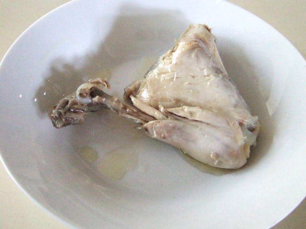 Potret ayam pop khas Padang