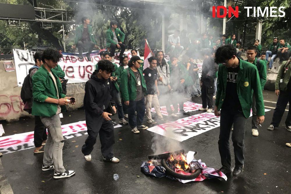 Puncak Demo Indonesia Gelap Digelar Hari Ini, BEM SI Kumpul di Jakarta