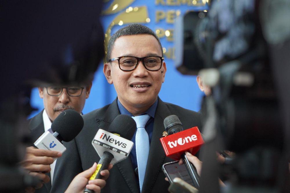 Menteri P2MI: Boleh #Kaburajadulu Asal Skill-nya Diasah Dulu