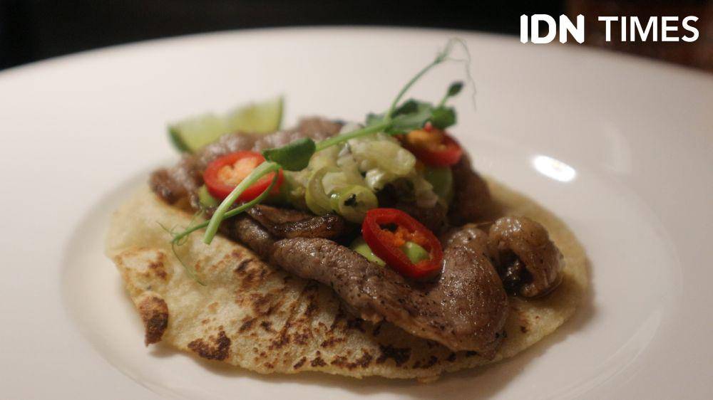 Salah satu menu set The Rare Tour: Wagyu Taco ‘Gaonera’ by Prime Steak Club & Holsteins (IDN Times/Anastasia Desire)