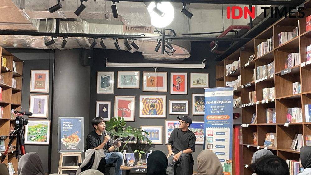Buku Seporsi Mie Ayam Sebelum Mati karya Brian Khrisna. (IDN Times/Dina Salma)