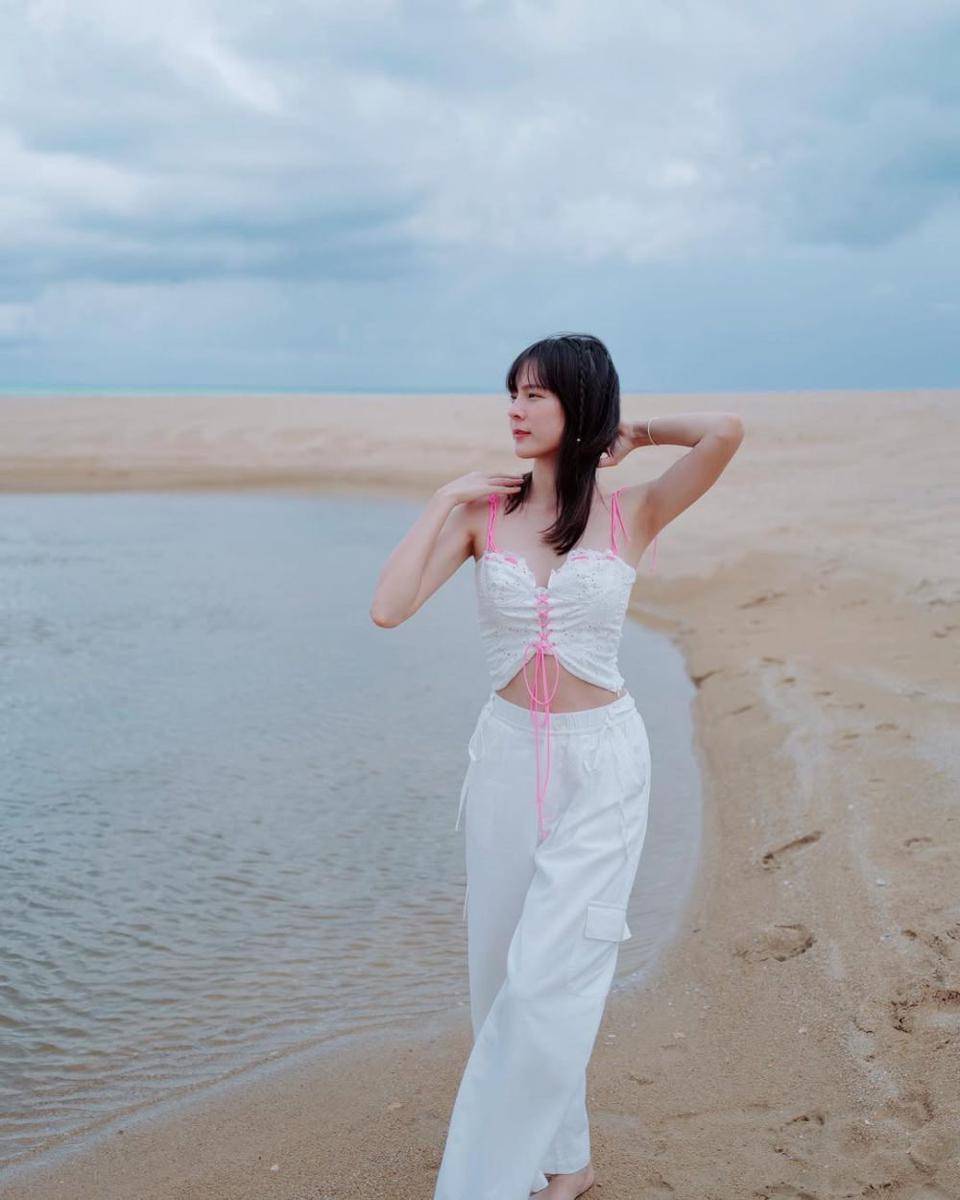 potret ide OOTD kasual ala Pattie Ungsumalynn (instagram.com/pattieung)