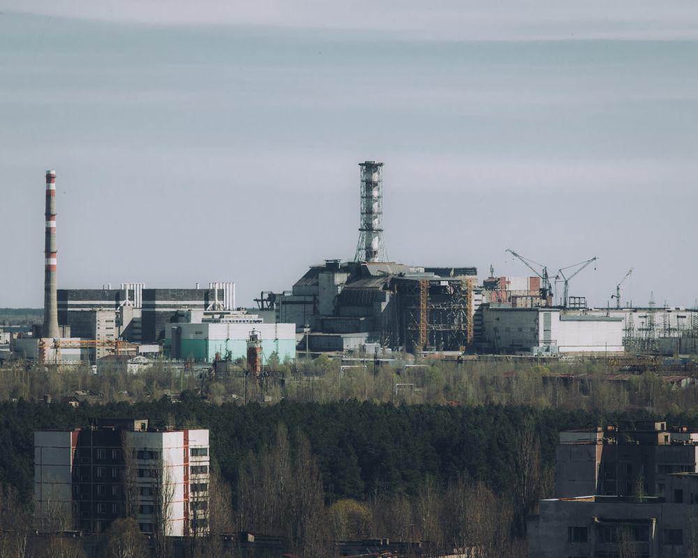 Pelindung Reaktor Nuklir Chernobyl Dihantam Drone Rusia