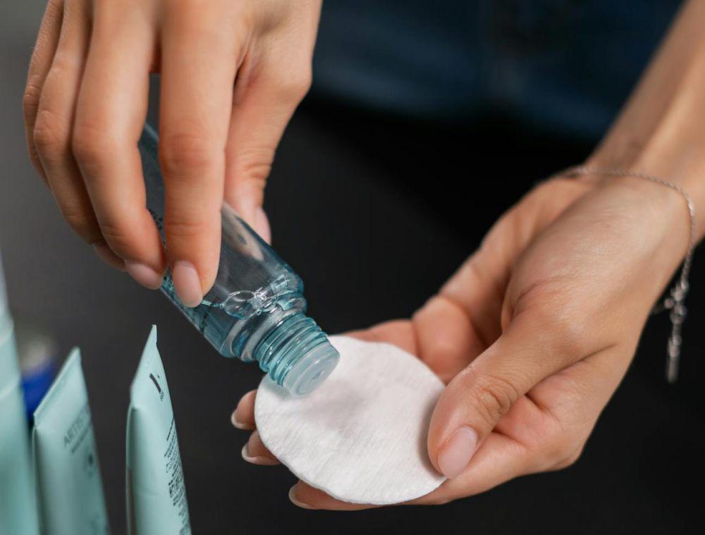5 Rekomendasi Hydrating Toner Cowok untuk Kulit Kering dan Berminyak
