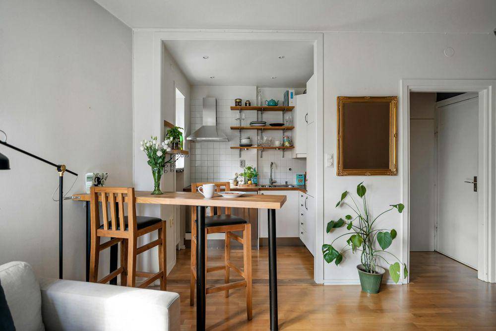 ilustrasi dapur kecil (pexels.com/Lisa Anna)