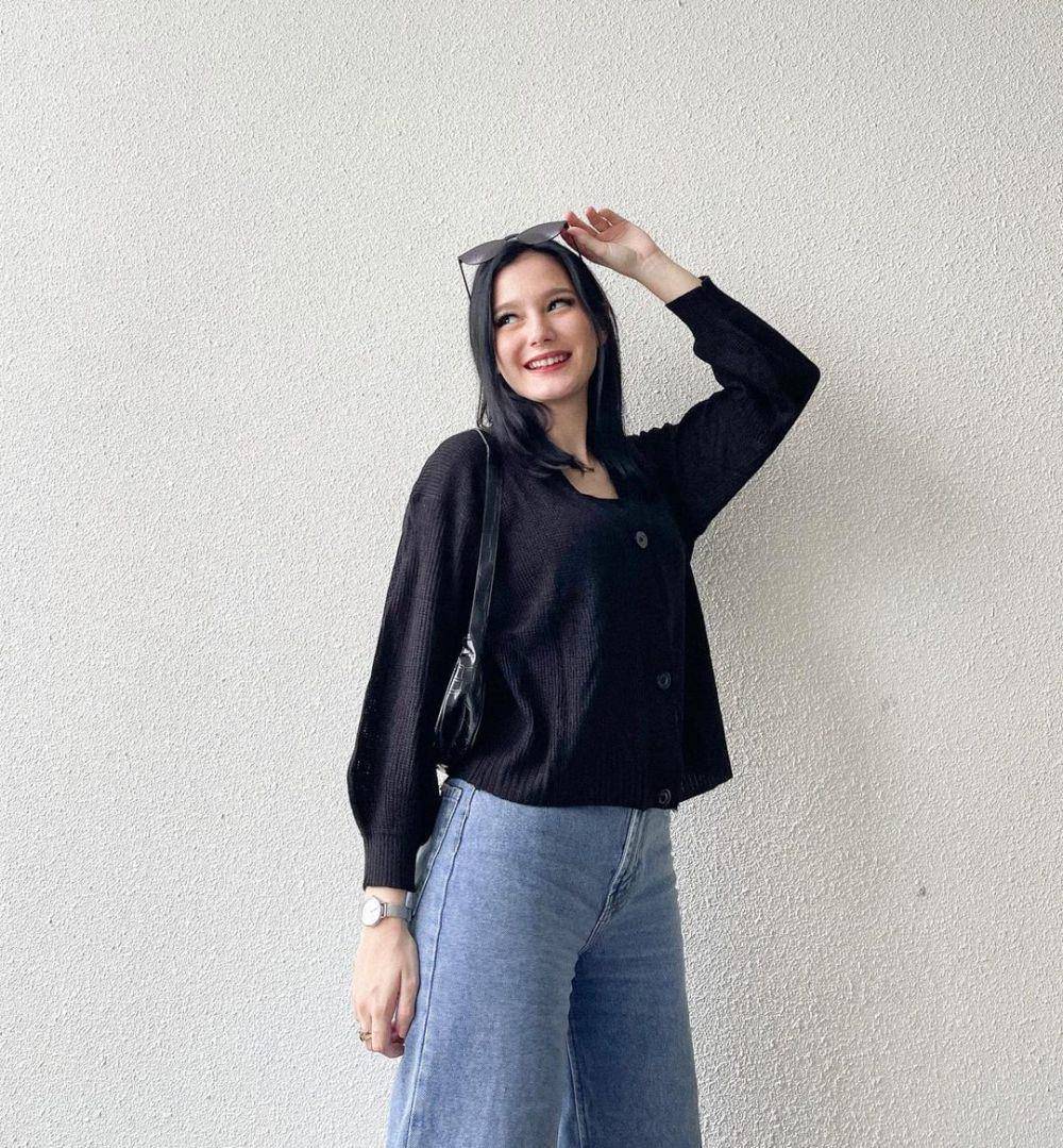 OOTD ala Yasmine OW (instagram.com/yasmine.ow)