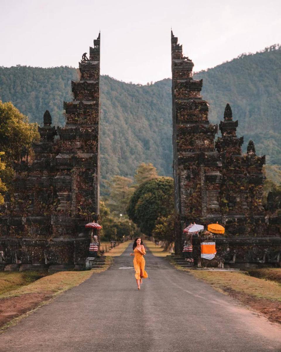Handara Gate Bali (instagram.com/handaragolfresort)