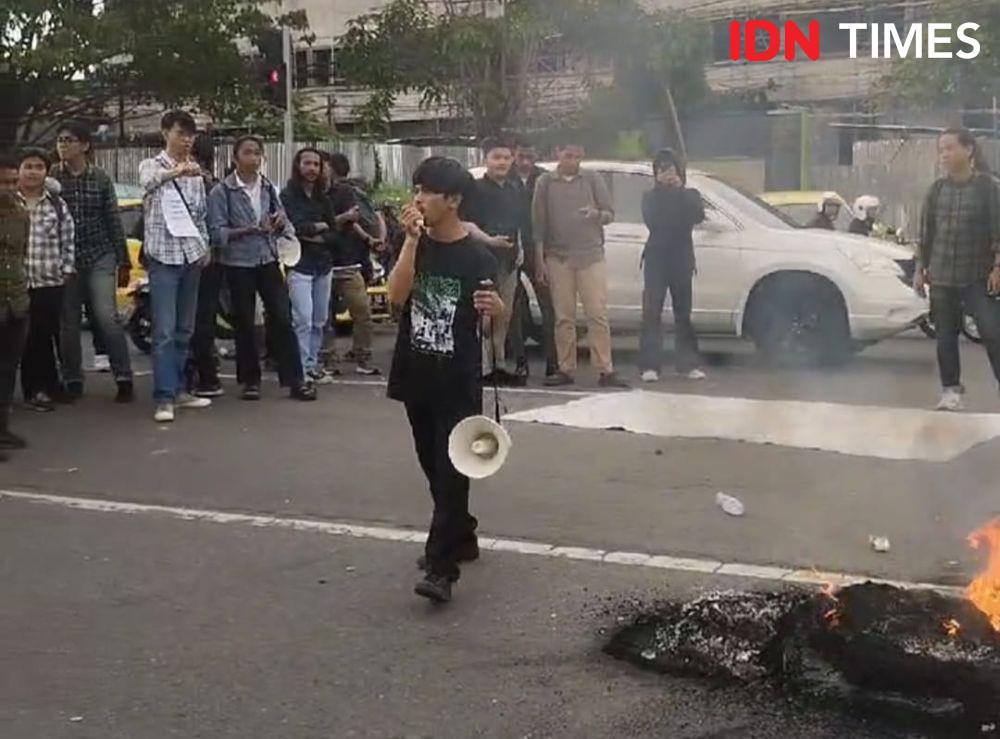 Mahasiswa HMI Makassar Timur Demo Tolak Efisiensi Anggaran Pendidikan