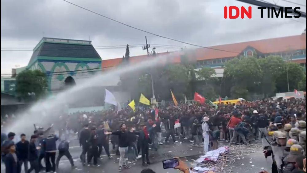 Bukan 5, Ada 2 Mahasiswa Surabaya Sempat Ditangkap
