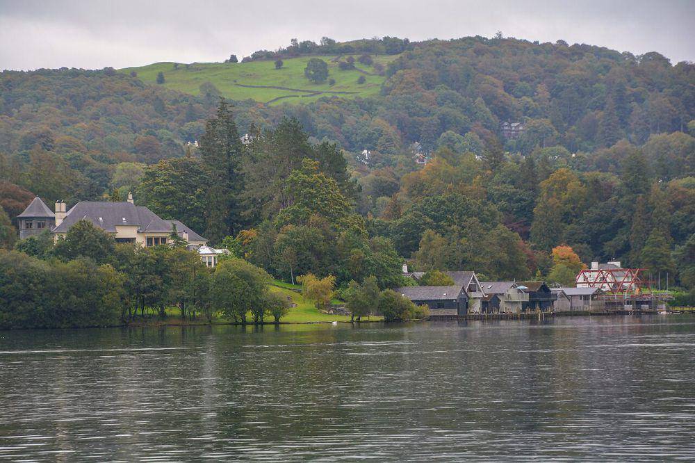 Salah satu sisi Danau Windermere. (commons.wikimedia.org/Lewis Clarke)