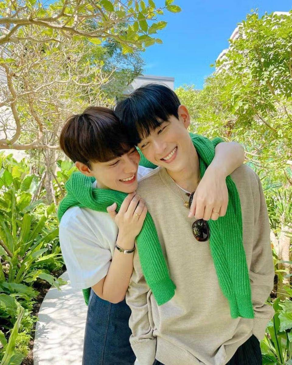 Both dan Newyear (instagram.com/bbbothhh)