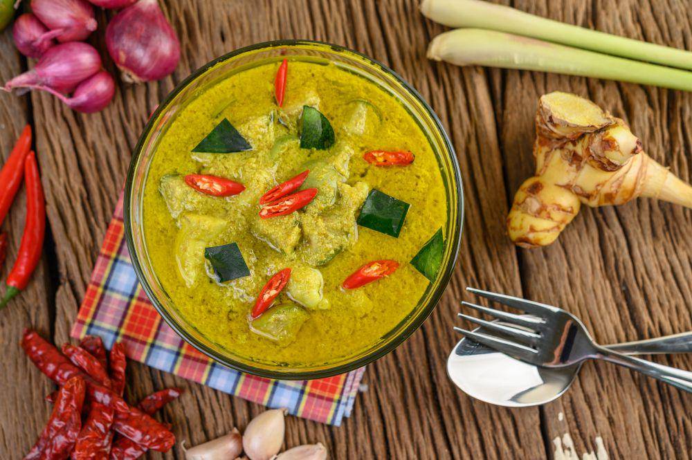 ilustrasi sayur lodeh (freepik.com/jcomp)