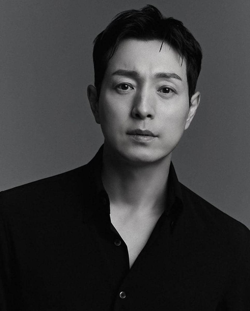 Jung Sung Il (instagram.com/ygmicael)