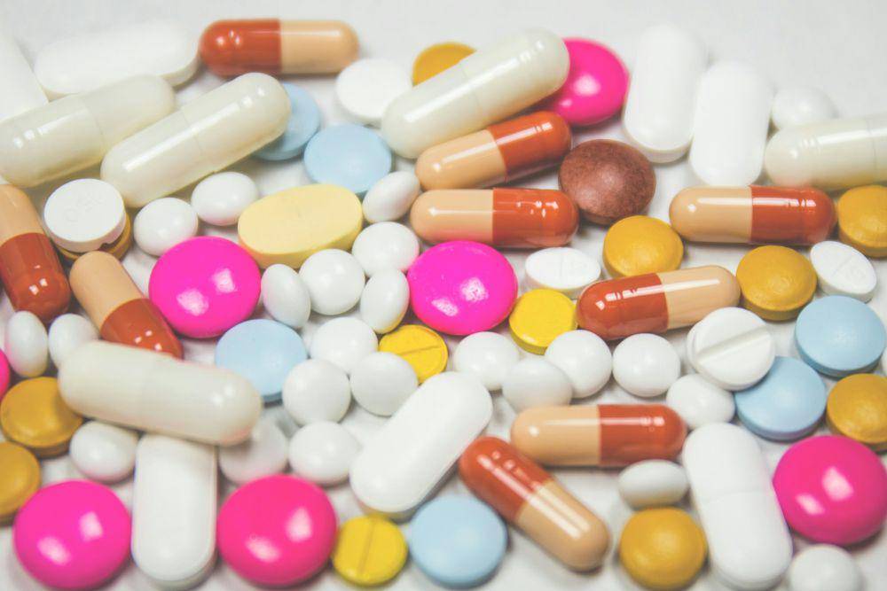 ilustrasi obat generik (unsplash.com/freestocks)